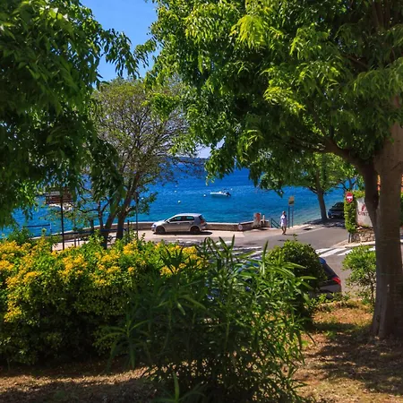 Appartement Beachfront Selce